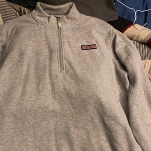 Mens medium Vineyard Vines pullover